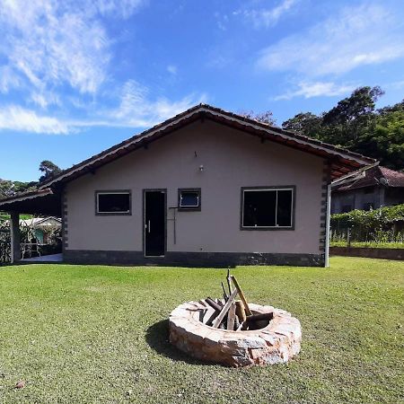 Casa Rosa Lumiar, Cachoeira Particular E Fazendinha Εξωτερικό φωτογραφία